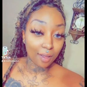 Meet your Posher, Kay